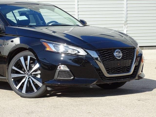 53043-3556-nissan-altima-2020-13310