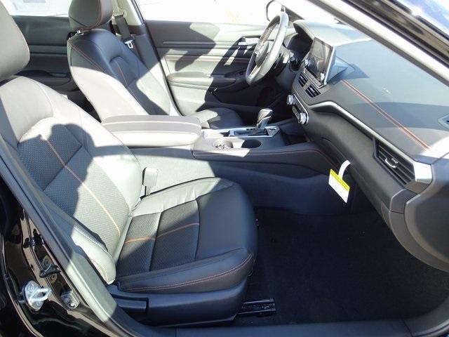 53047-3556-nissan-altima-2020-13310