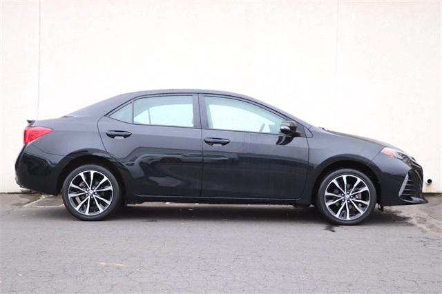 toyota-corolla-2017-p-5yfburhexhp628232image-5