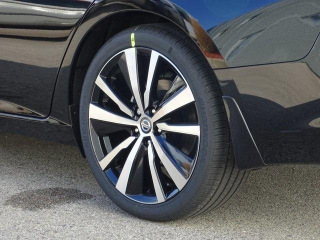 53055-3556-nissan-altima-2020-13310