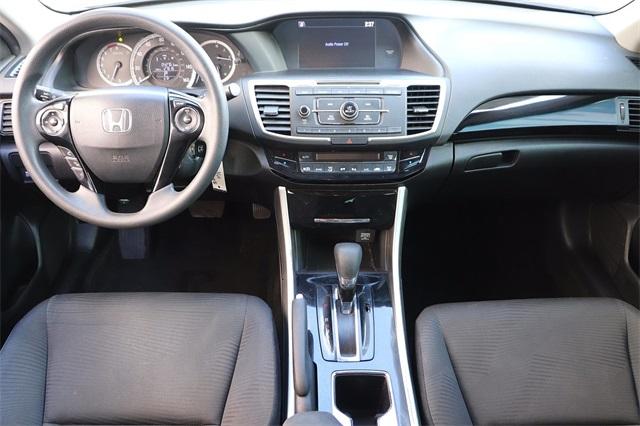 honda-accord-2017-p-1hgcr2f37ha141381image-11