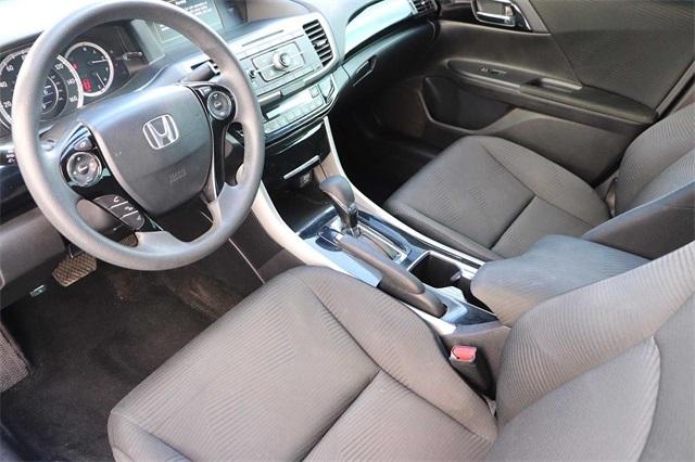 honda-accord-2017-p-1hgcr2f37ha141381image-8