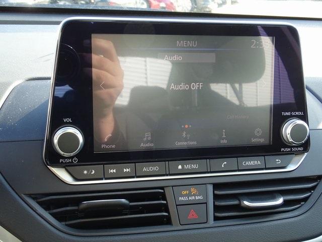 53092-3557-nissan-altima-2020-13110