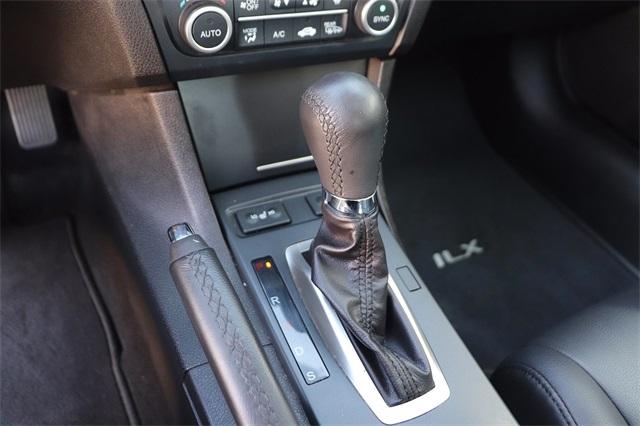 acura-ilx-2017-p-19ude2f38ha010217image-20