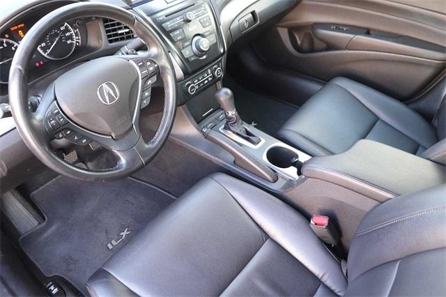 acura-ilx-2017-p-19ude2f38ha010217image-8