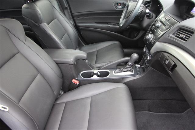 acura-ilx-2017-p-19ude2f31ha009717image-14