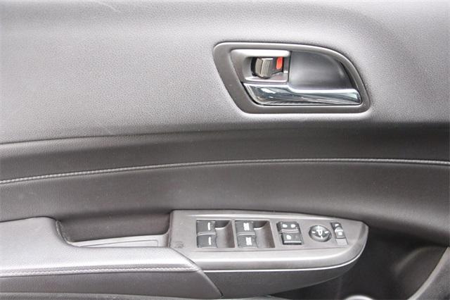 acura-ilx-2017-p-19ude2f31ha009717image-9