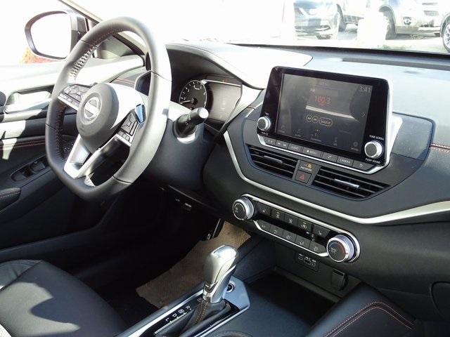 53139-3559-nissan-altima-2020-13310