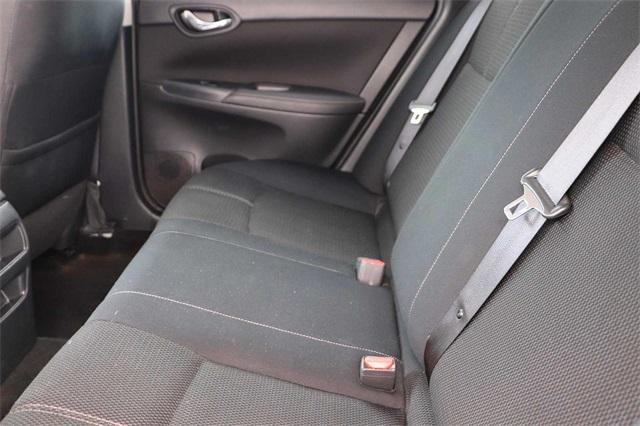 nissan-sentra-2017-p-3n1ab7apxhy259716image-10