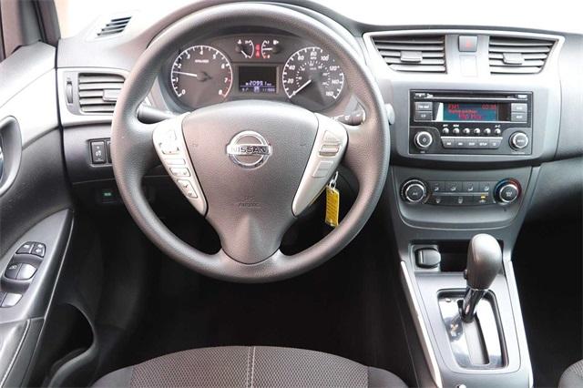 nissan-sentra-2017-p-3n1ab7apxhy259716image-12