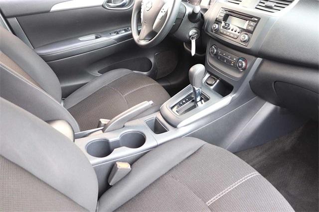 nissan-sentra-2017-p-3n1ab7apxhy259716image-14