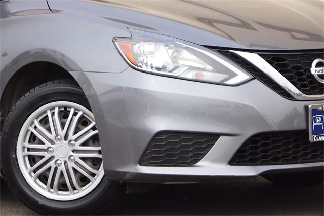 nissan-sentra-2017-p-3n1ab7apxhy259716image-3