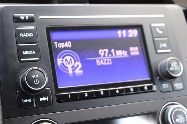 honda-civic-2017-p-2hgfc2f50hh562411image-17