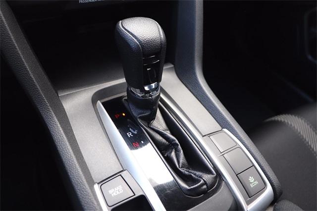 honda-civic-2017-p-2hgfc2f50hh562411image-20