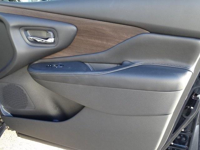 53162-3560-nissan-murano-2020-23610