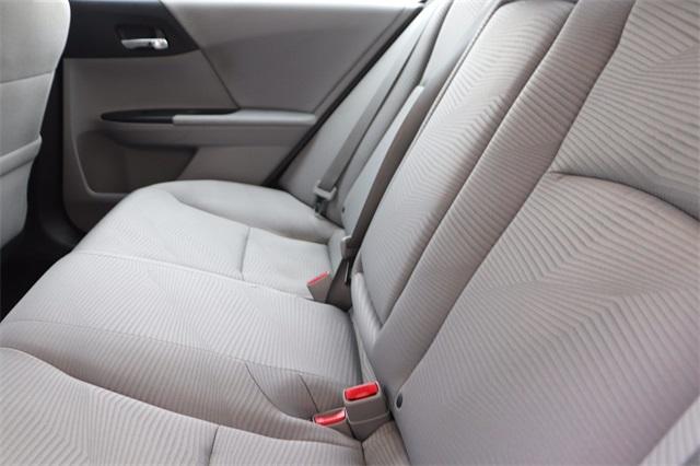 honda-accord-2017-p-1hgcr2f31ha211795image-10