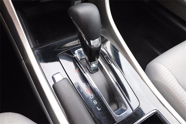 honda-accord-2017-p-1hgcr2f31ha211795image-20
