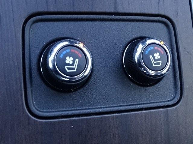 53189-3560-nissan-murano-2020-23610