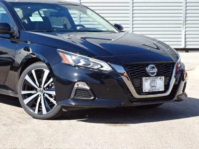 53194-3561-nissan-altima-2020-14110