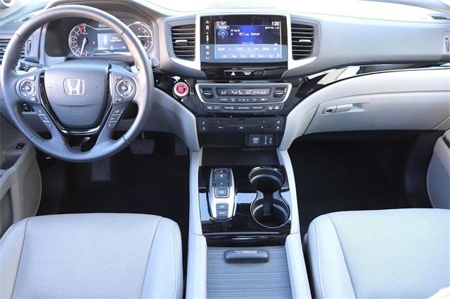honda-pilot-2017-t-5fnyf6h08hb062638image-12