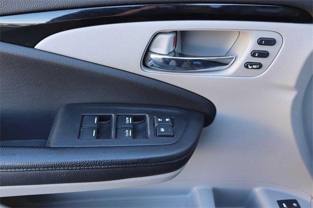 honda-pilot-2017-t-5fnyf6h08hb062638image-9
