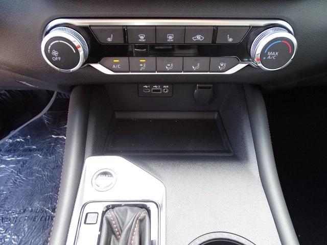 53211-3561-nissan-altima-2020-14110