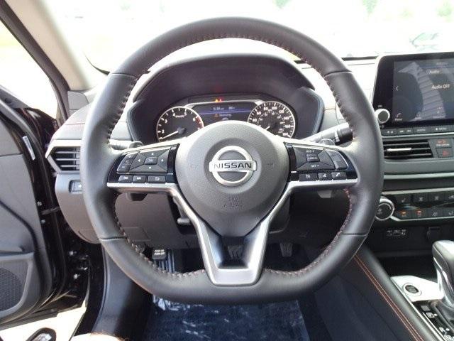 53218-3561-nissan-altima-2020-14110