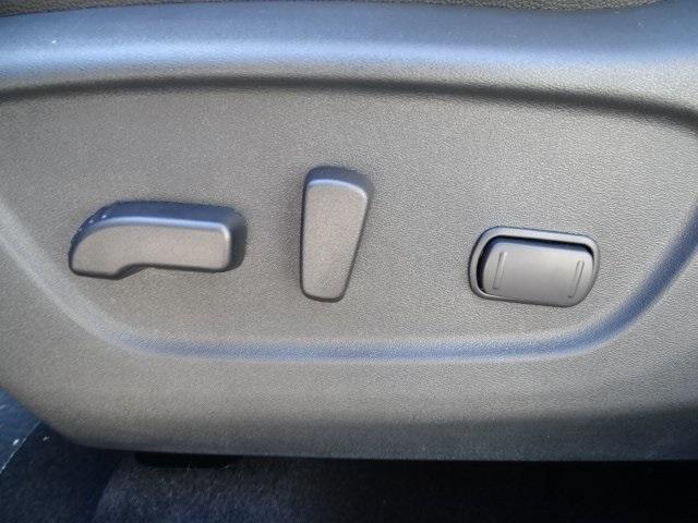 53242-3562-nissan-rogue-2020-22410