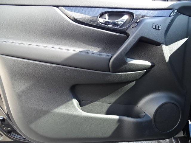53243-3562-nissan-rogue-2020-22410
