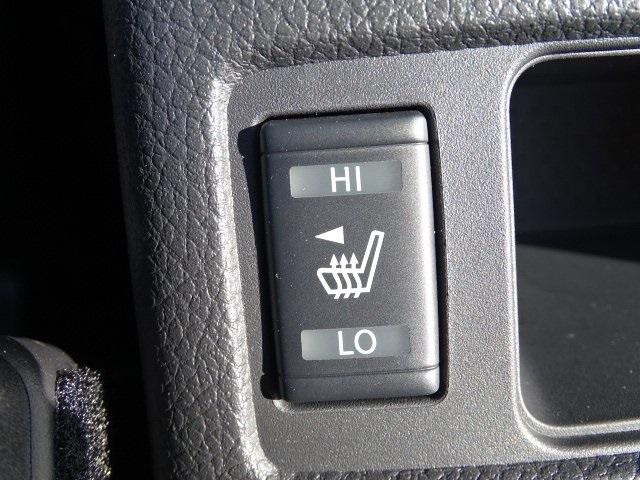 53248-3562-nissan-rogue-2020-22410
