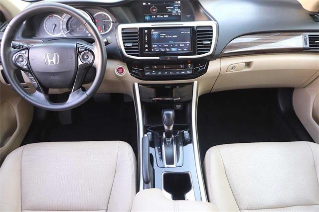 honda-accord-2016-p-1hgcr3f81ga005344image-11
