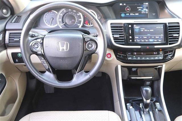 honda-accord-2016-p-1hgcr3f81ga005344image-12
