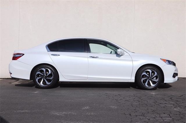 honda-accord-2016-p-1hgcr3f81ga005344image-5