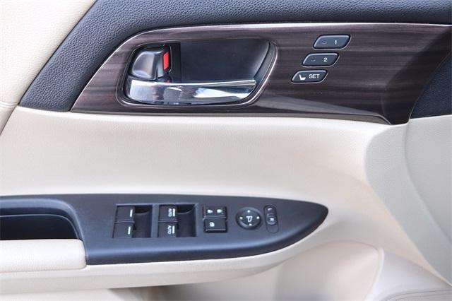 honda-accord-2016-p-1hgcr3f81ga005344image-9