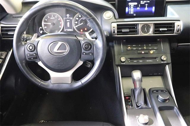 lexus-is-2016-p-jthba1d29g5032898image-12