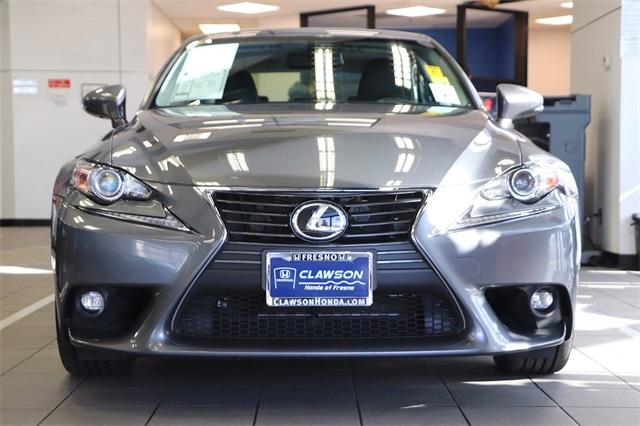 lexus-is-2016-p-jthba1d29g5032898image-4