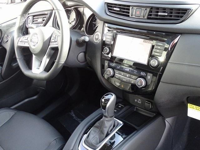 53297-3564-nissan-rogue-2020-22410