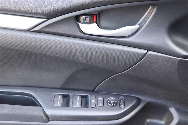 honda-civic-2016-p-19xfc2f51ge083360image-9