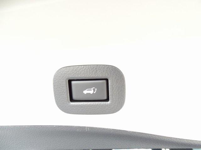 53308-3564-nissan-rogue-2020-22410