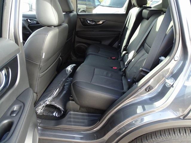 53309-3564-nissan-rogue-2020-22410