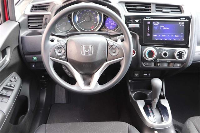 honda-fit-2016-p-jhmgk5h70gx043437image-12