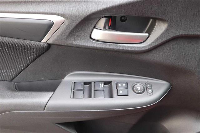 honda-fit-2016-p-jhmgk5h70gx043437image-9