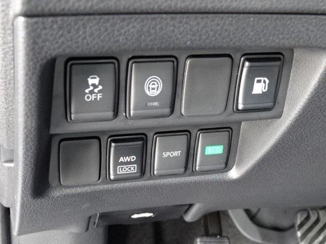 53351-3565-nissan-rogue-2020-22010