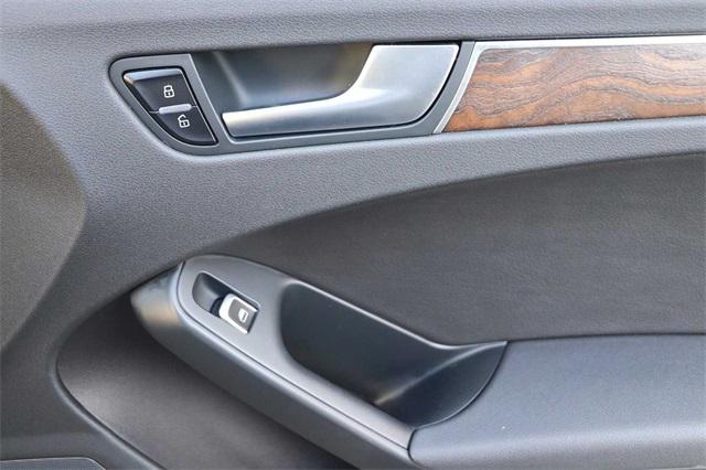 audi-a4-2016-p-waubfafl2gn012689image-16