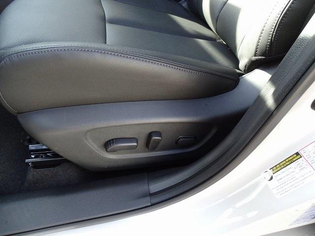 53381-3566-nissan-rogue-2020-22410