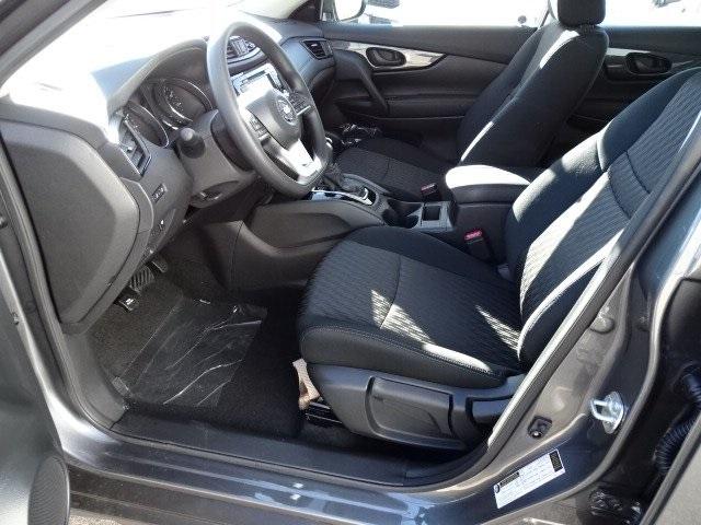 53415-3567-nissan-rogue-2020-22010