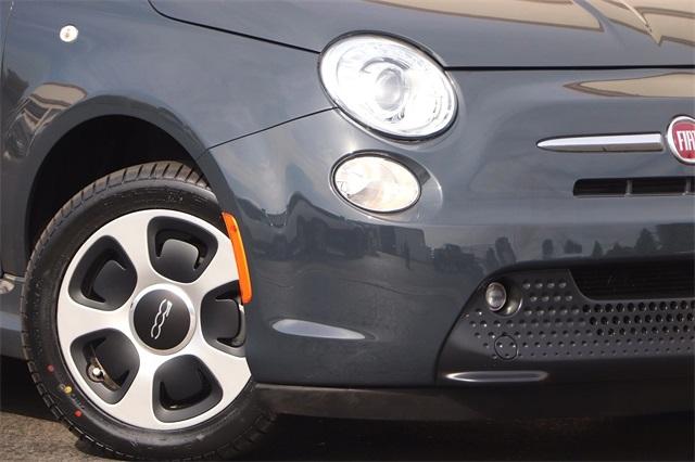 fiat-500e-2016-p-3c3cffgexgt229481image-3