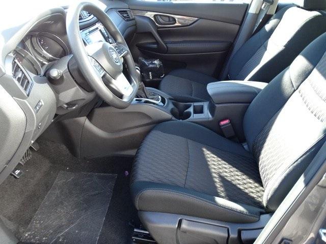 53447-3568-nissan-rogue-2020-22010