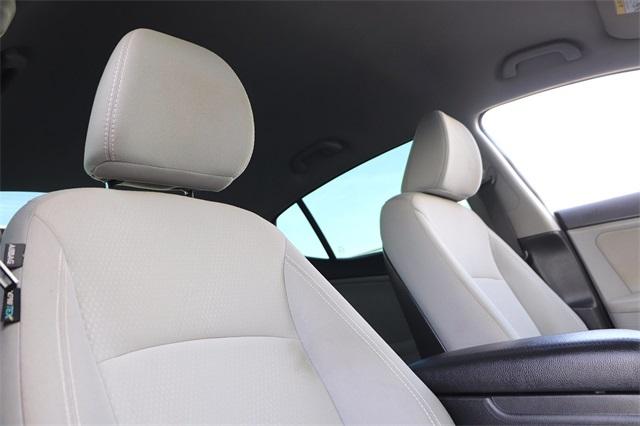 kia-optima-2015-p-5xxgm4a70fg465696image-15