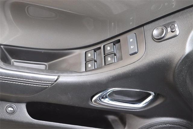 chevrolet-camaro-2014-p-2g1fc3d37e9169851image-10